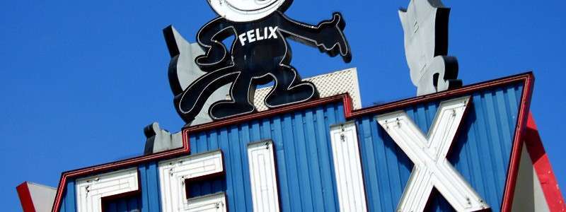 Felix Sign