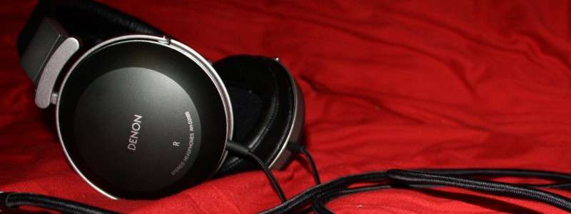 Denon AH-D2000