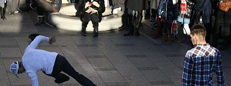 B-Boys breaking in Paris France